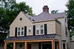 KasselWood with standing Seam Accent